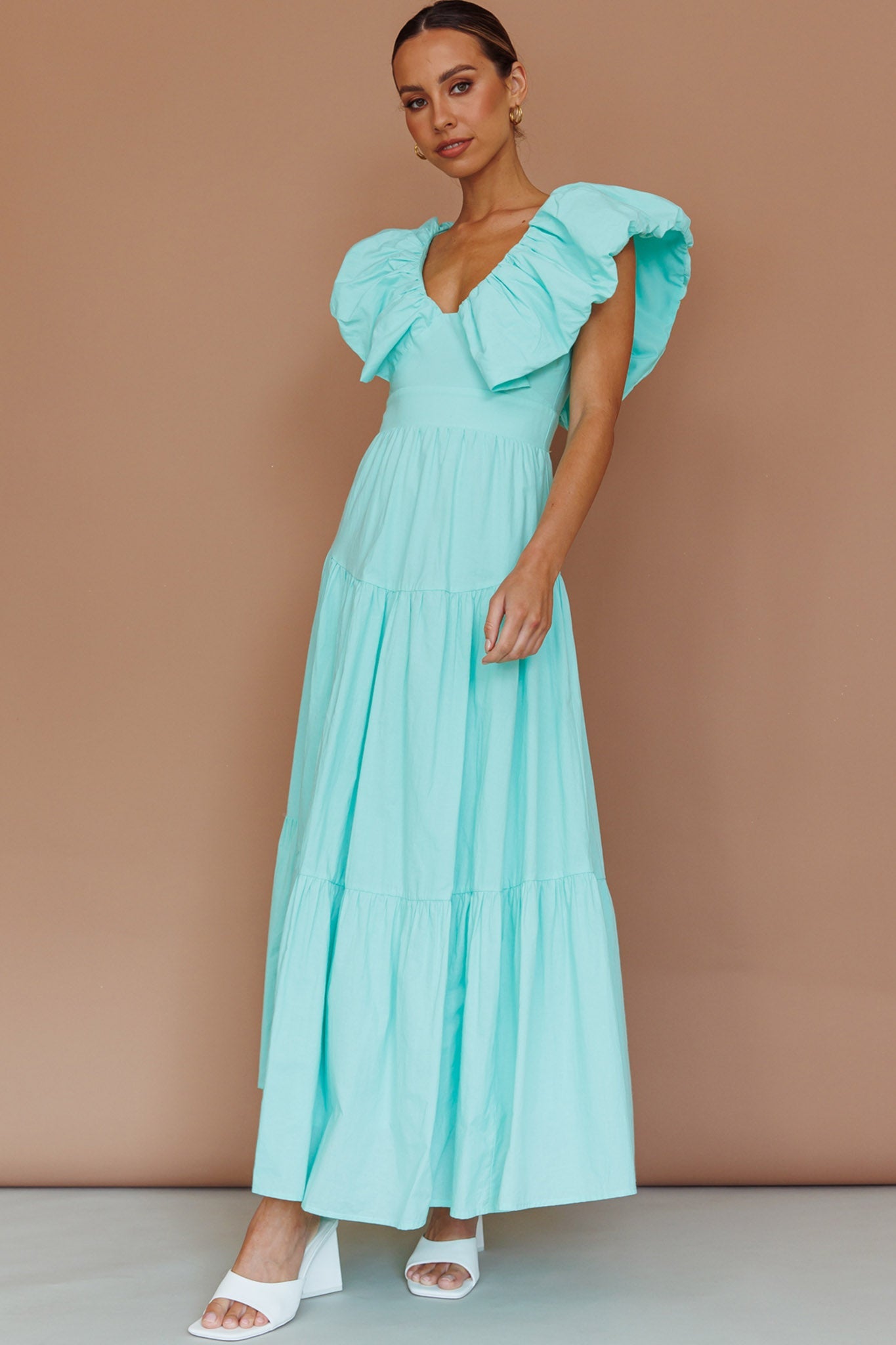 Kahlo Puffed Ruffle Neckline Maxi Dress Mint